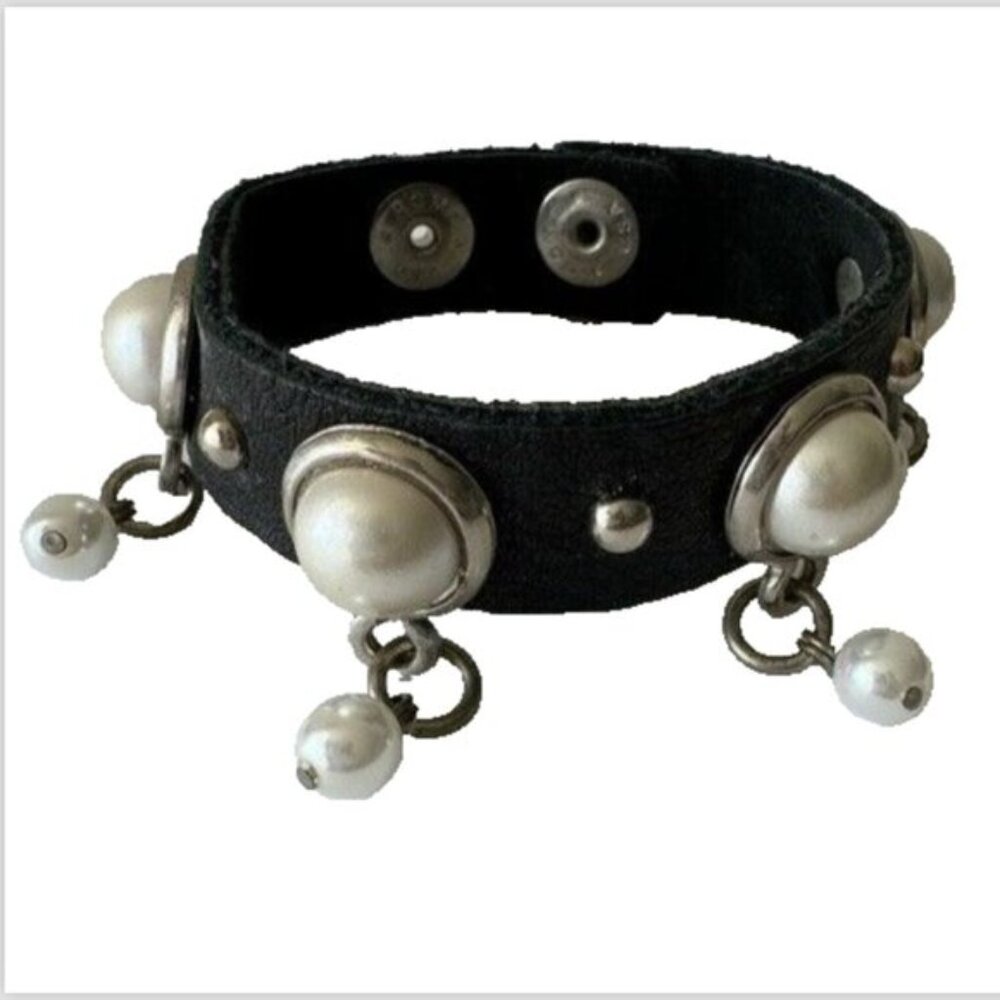 LEATHERROCK Bracelet LR Leather Genuine Leather W Faux Pearl Embellishment Black - Picture 2 of 16